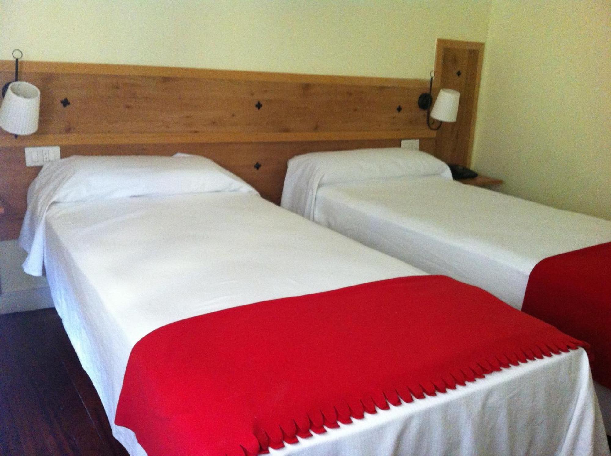Hotel Bolina Герніка-і-Луно Номер фото