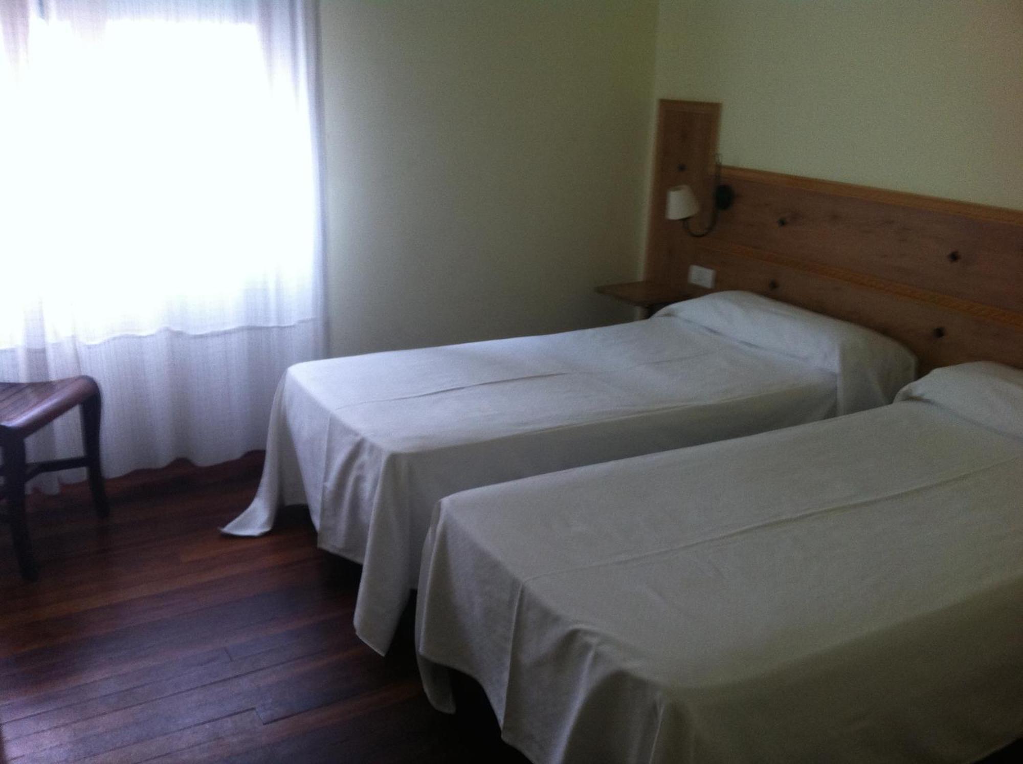 Hotel Bolina Герніка-і-Луно Номер фото